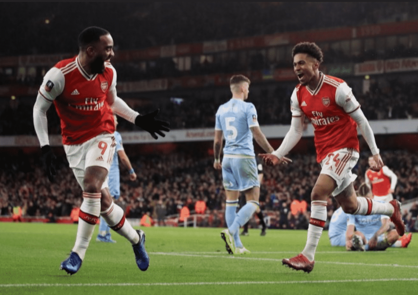 مباراة أرسنال وليدز يونايتد مباشرة مباراة أرسنال وليدز يونايتد مباشرة