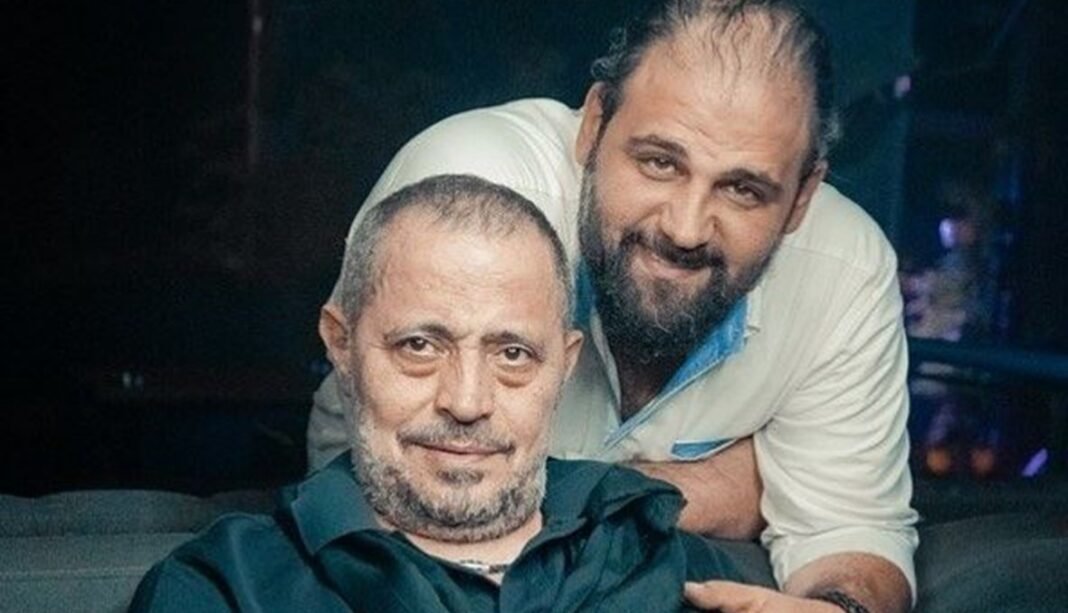 شاهد.. فيديو صادم لحظة تشييع جثمان نجل جورج وسوف